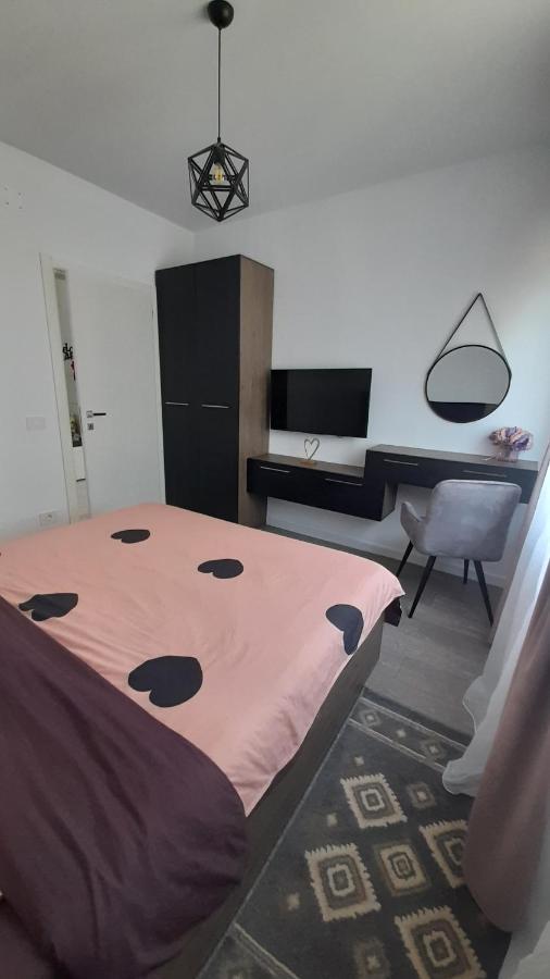 אורדאה Sarah'S Place מראה חיצוני תמונה